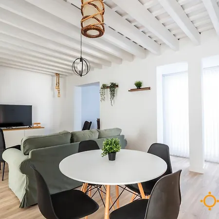 Buenos Aires By Livework 加的斯